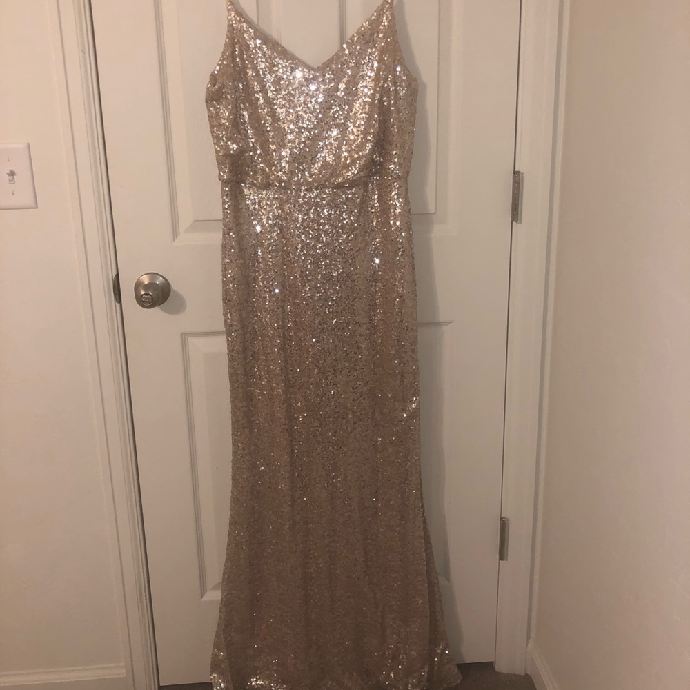 Gold sequins dress